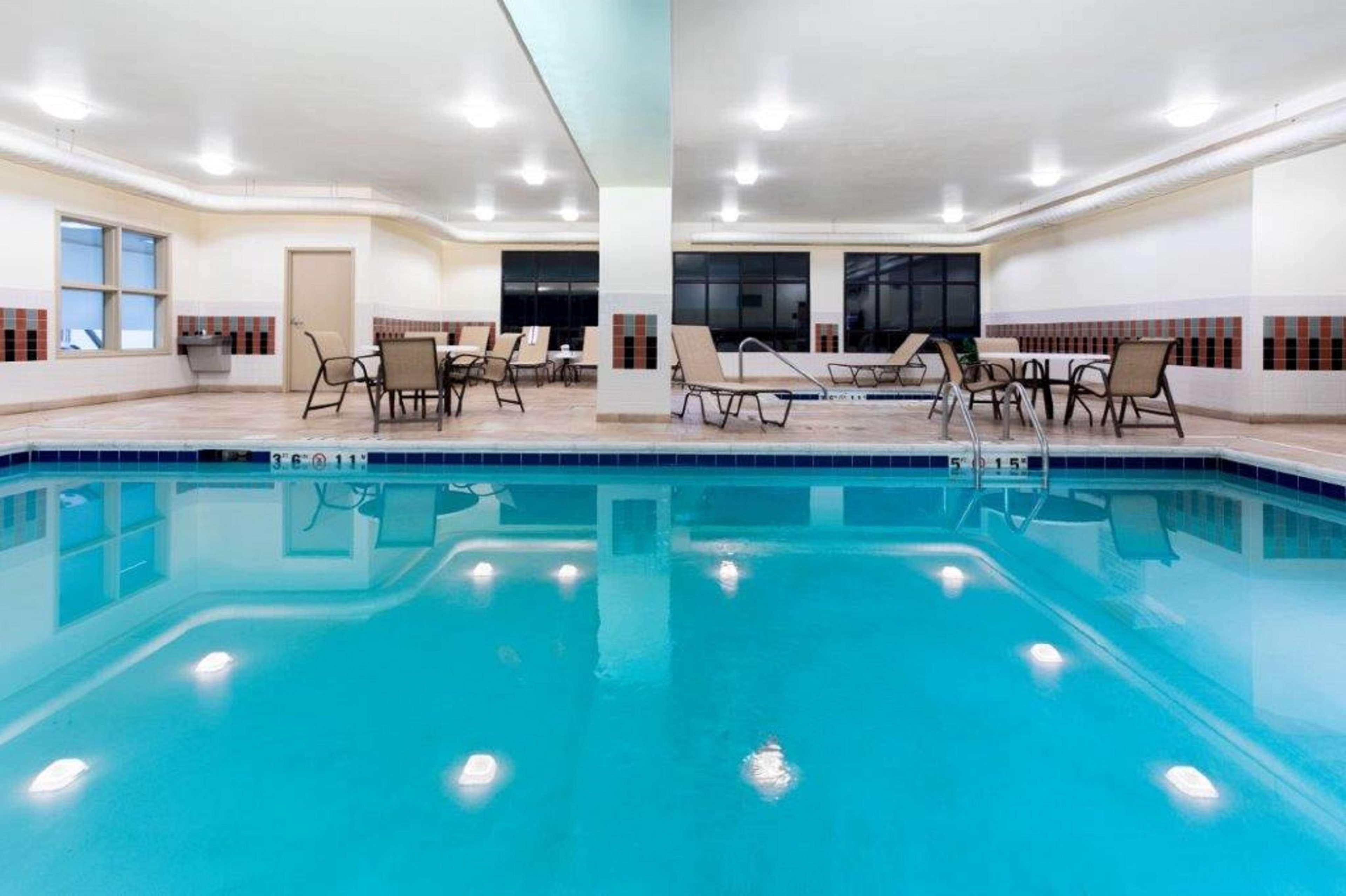 Hampton Inn Рок-Спрингс Экстерьер фото