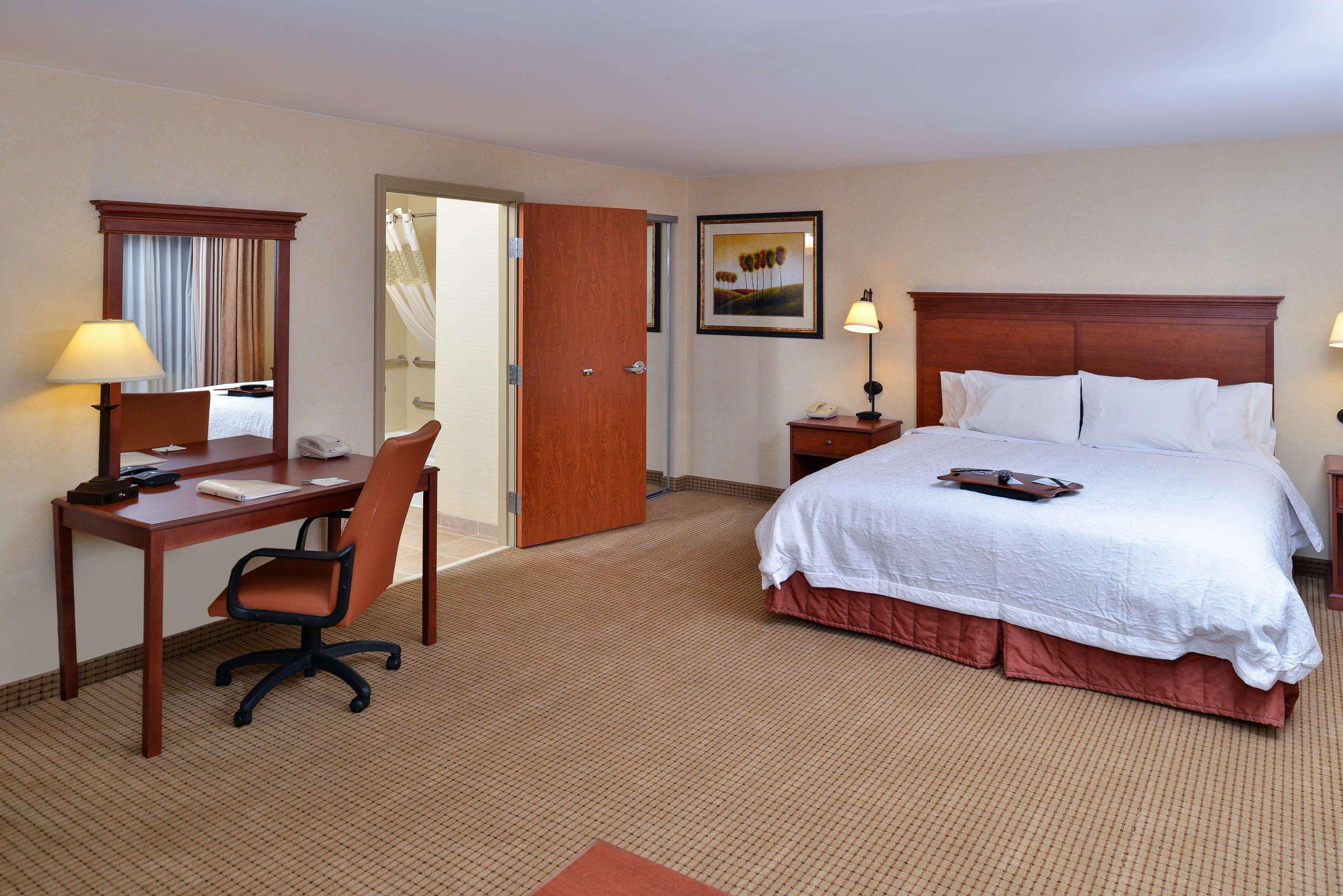 Hampton Inn Рок-Спрингс Экстерьер фото