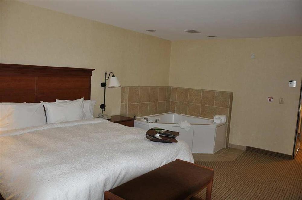 Hampton Inn Рок-Спрингс Номер фото